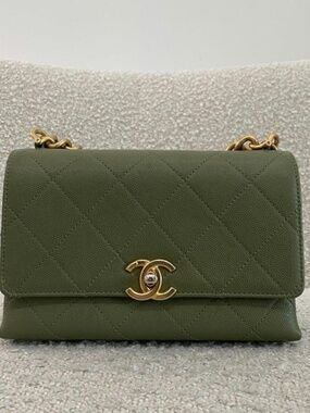 Authentic Pre-Owned Chanel Bracelet On Chain Flap Bag Olive Green Caviar